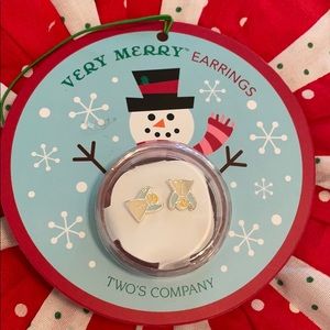 FREE WITH $20 Purchase!! Two’s Company 🎄Angel🎄 Earrings